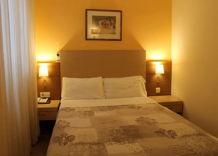 Hotel Mirador Puerta Del Sol